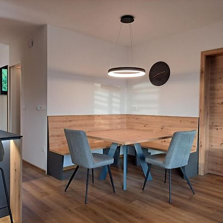 S&B'S Retreat Apartment Godovic Ngoại thất bức ảnh